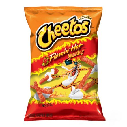 Cheetos Flamin Hot Crunchy csípős chips 226g